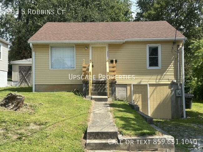 Building Photo - 203 S Robbins Ct Rental