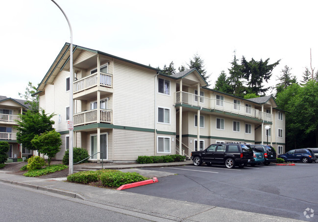 Building Photo - Family Tree Apartments