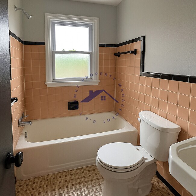 Photo - 17536 2nd Ave Unit 17536