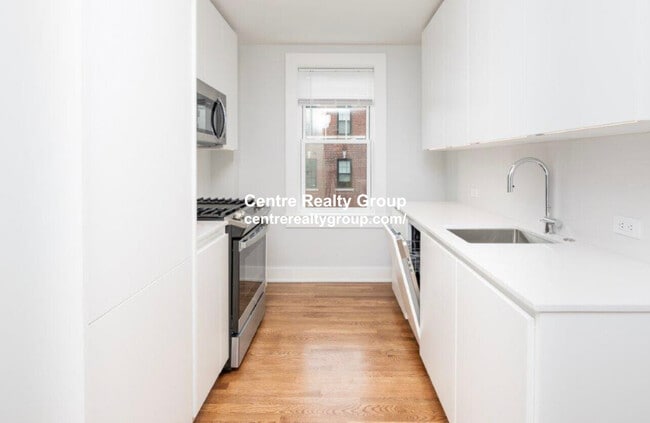 20 Forest St