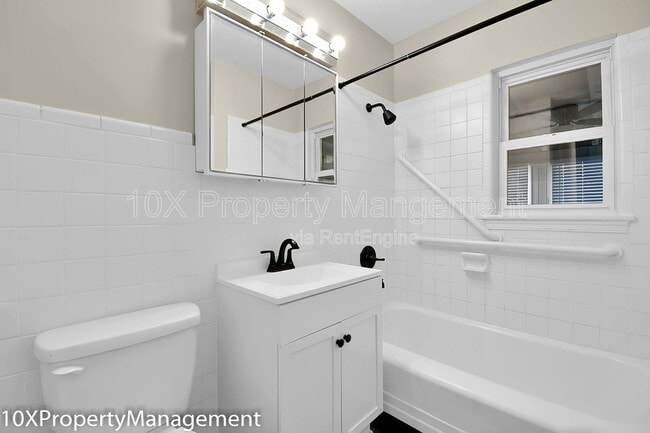 Photo - 849 Ruby Ave