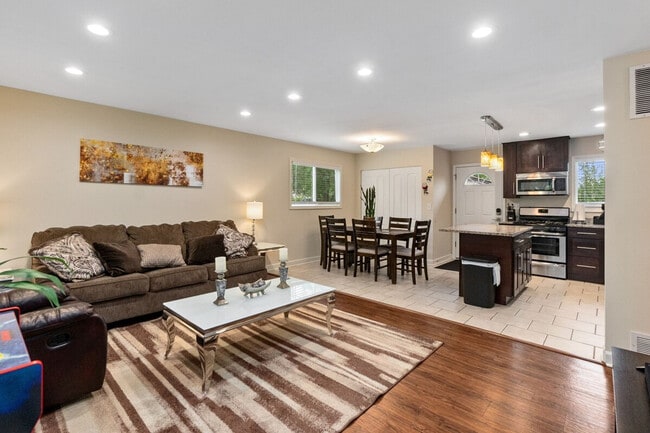 Photo - 121 King Ct Unidad ID1285053P