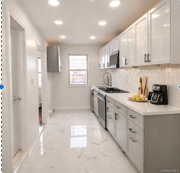 Photo - 109-19 202nd St