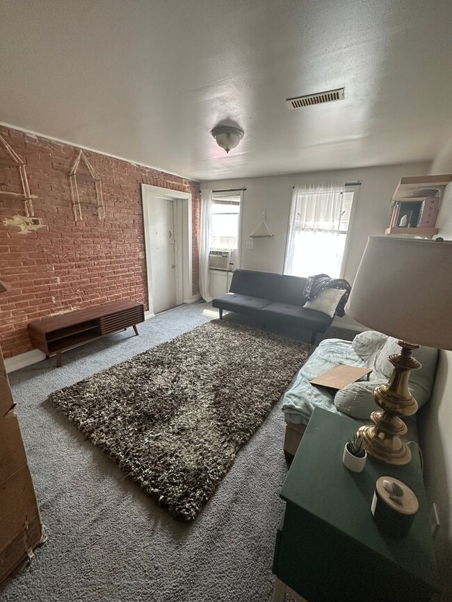 Photo - 1920 Gough St Unidad 1920 Gough St Apt 2B