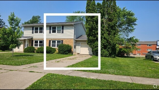 Building Photo - 710 19th Ave Rental