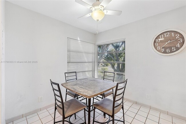 Photo - 13423 Fishtail Palm Ct Condo Unit B