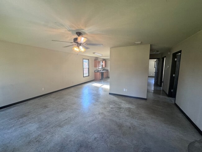 Photo - 144 Miller Ln