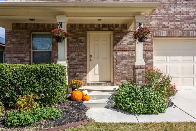 Photo - 1124 Plateau Trail