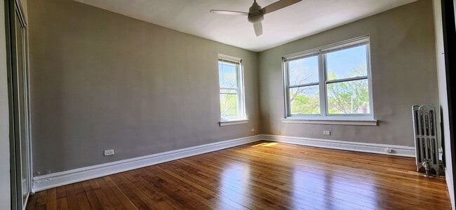 Building Photo - Studio in Ravenswood Unit 314