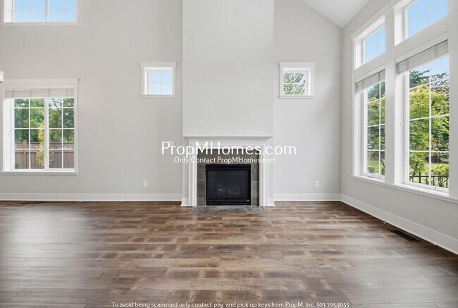 Photo - 11641 SW Grenoble St