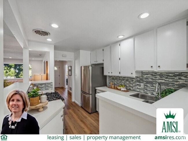 Building Photo - 3Bed/2Ba in Central Kentfield Location Rental