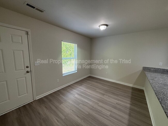 Photo - 3802 Bellingham Ct