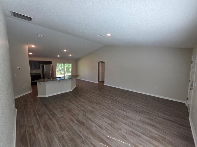 Photo - Charming 3 bed 2 bath in Inverness