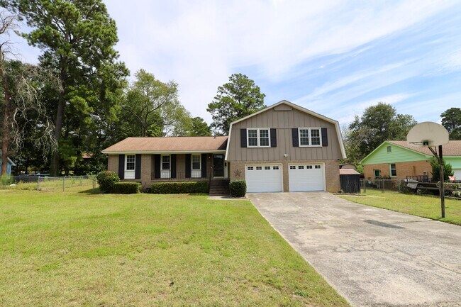 Building Photo - 2520 Exton Shore Dr Rental