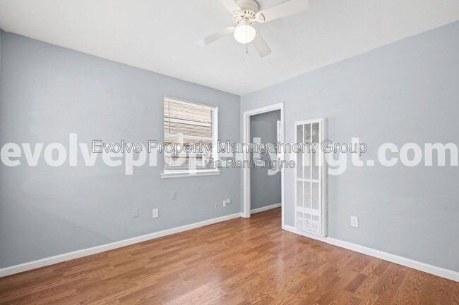 Photo - 2020 Vinton Ave