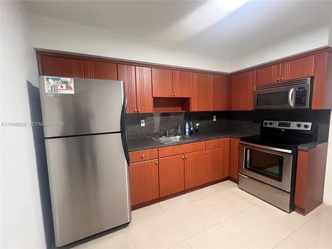 Photo - 5010 SW 26th Ave Unit 1-3