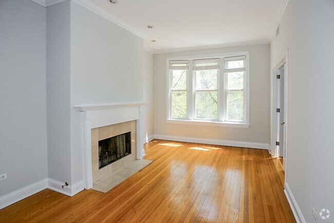 Building Photo - 3852 N Southport Ave Unit 2 Rental