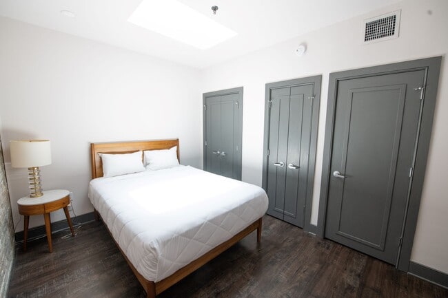 Guest Bedroom - Gotham Lofts