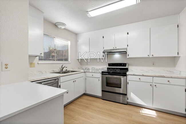 Photo - 5624 Blackoak Ct