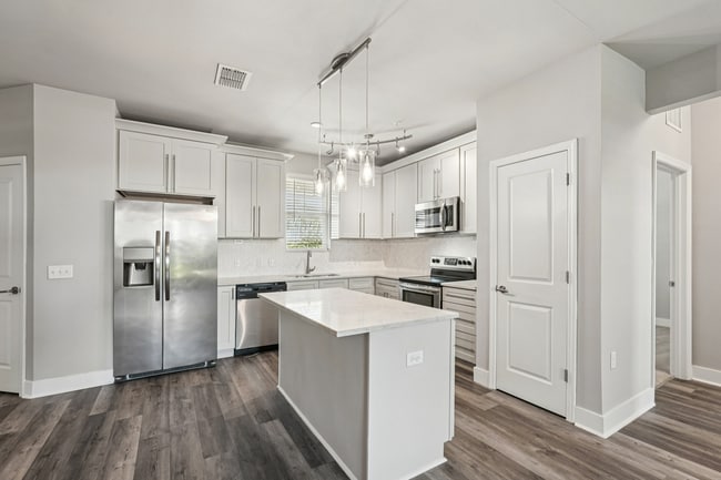 Building Photo - Terraces at Peridia