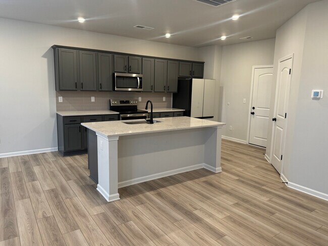 Photo - 4817 Raspberry Knoll Dr