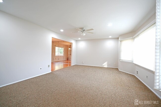 Photo - 19 Wetherhill Way