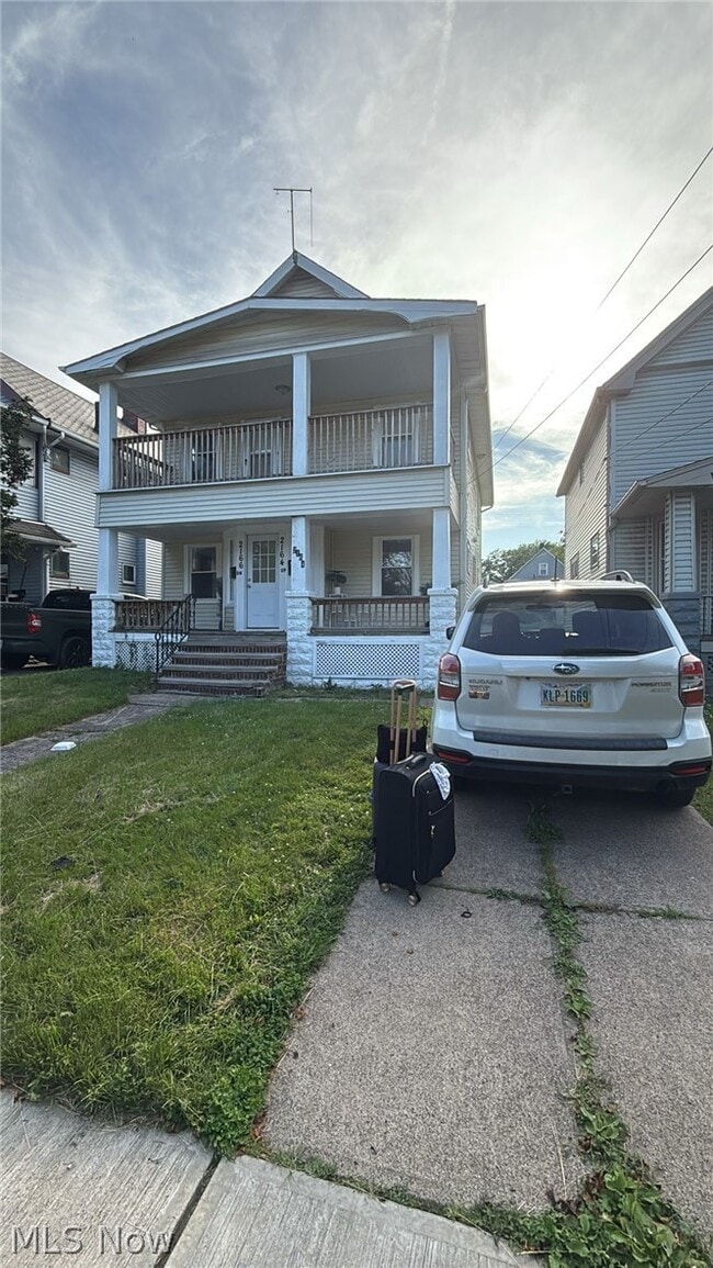 Building Photo - 2164 W 100th St Unit UP