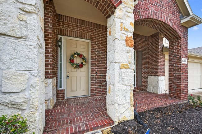 Photo - 18206 Florence Run Ln