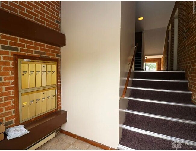 Photo - 311 N College Ave Unit 2