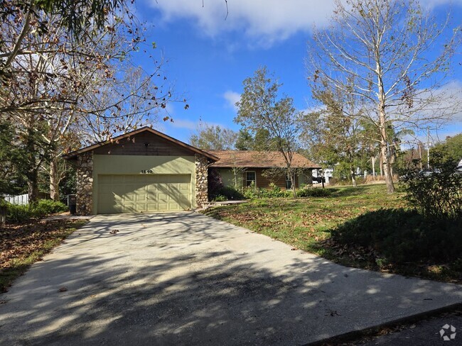 Building Photo - Move in Ready 3/2 in Clermont Rental