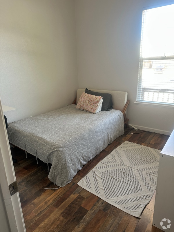 Building Photo - 202 Kayla Pl Rental
