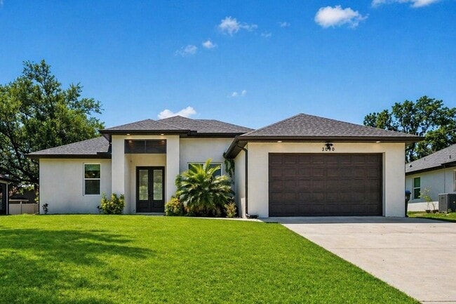 Photo - 3090 Quarter St