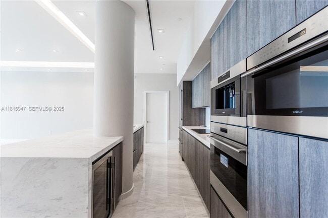 Photo - 460 NE 28th St Unit 4203