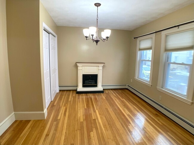 Photo - 182 Cedar St Unidad 1