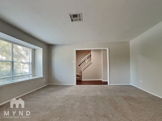 Photo - 15218 Woodhorn Dr
