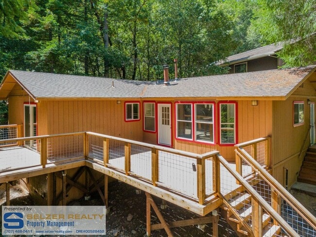 Building Photo - Charming updated 3 bd. Brooktrails home in...