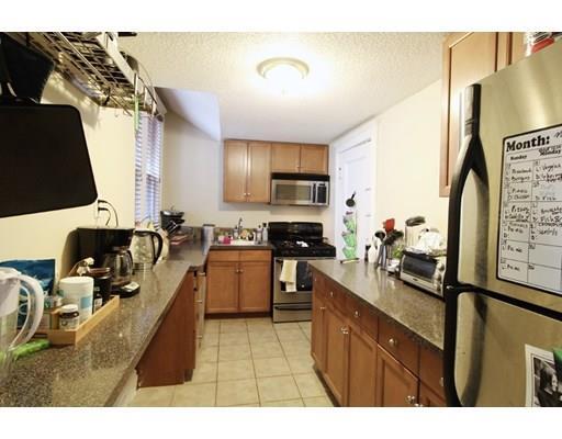 Photo - 32 Sidlaw Rd Unit 3