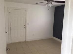 Building Photo - 1711 Fourcade St Unit 10 Rental