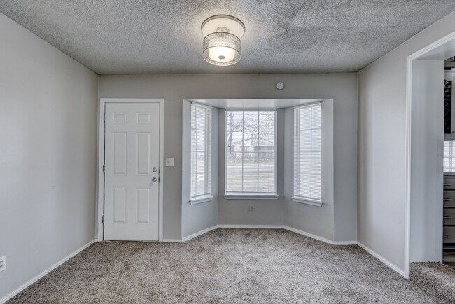 Photo - 3 bed 1 bath home in MidWest City,OK