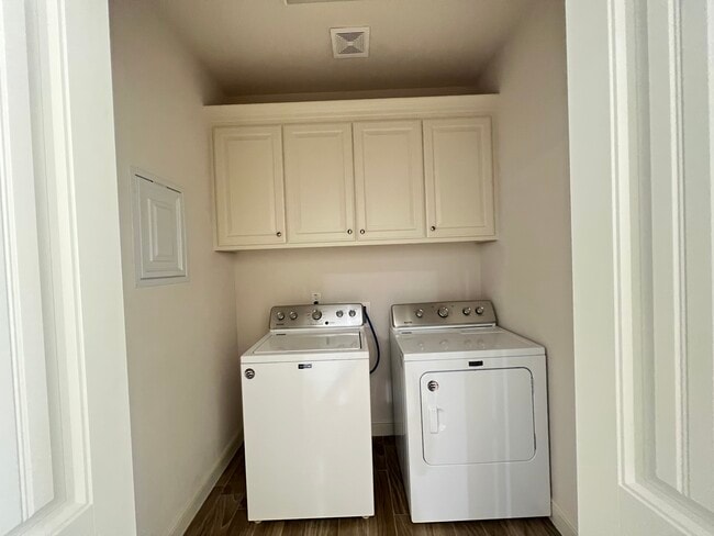 Photo - 2606 Appian Way
