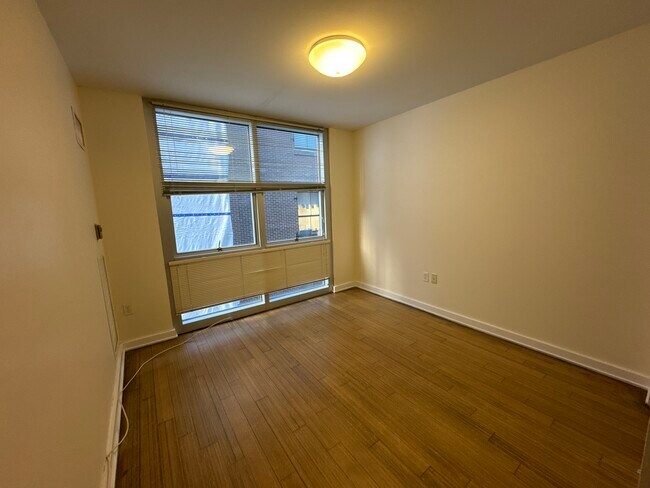 Photo - 41 Boylston St Unidad 602