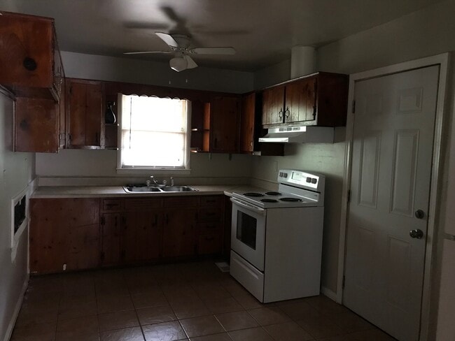 Photo - 4314 Hendrix Dr