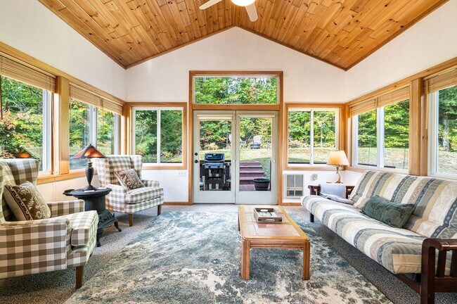 Photo - 99 Mittenwald Strasse Unidad ID1333610P