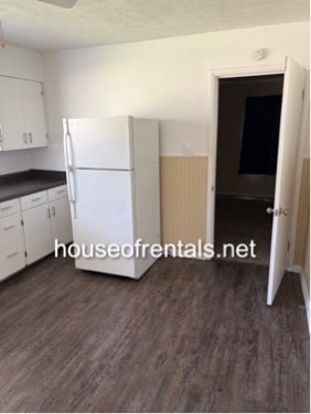 Photo - 107 E Vermont St