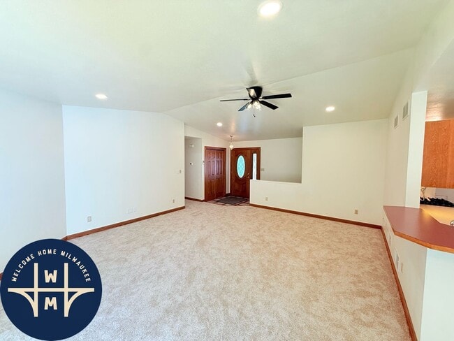 Photo - 10719 W Calumet Rd