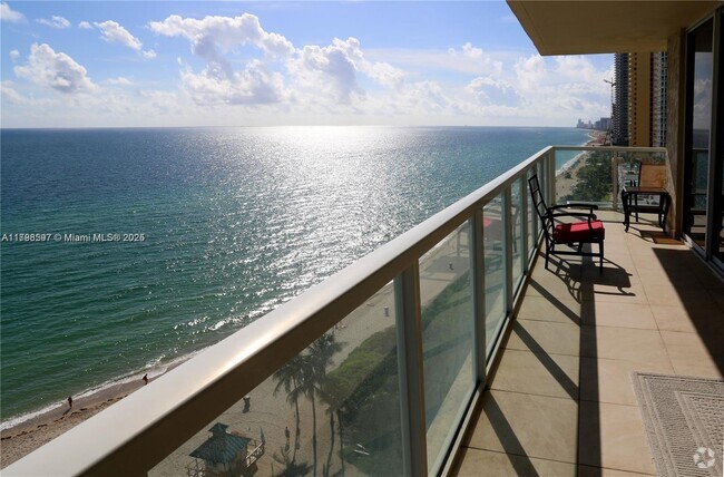 Building Photo - 16699 Collins Ave Rental