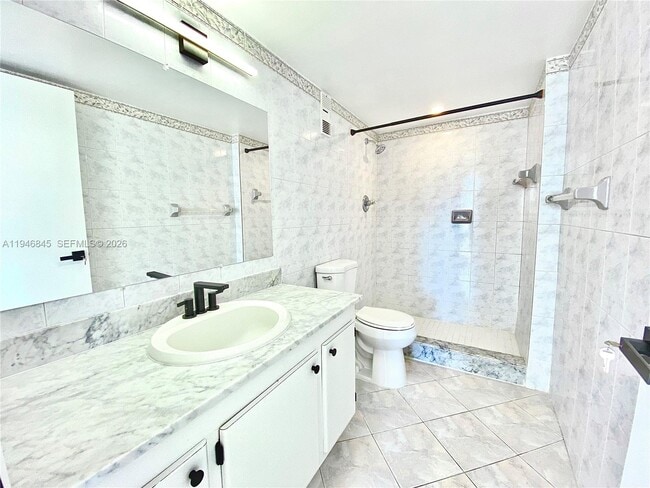 Photo - 1200 NE Miami Gardens Dr Unit 1020W