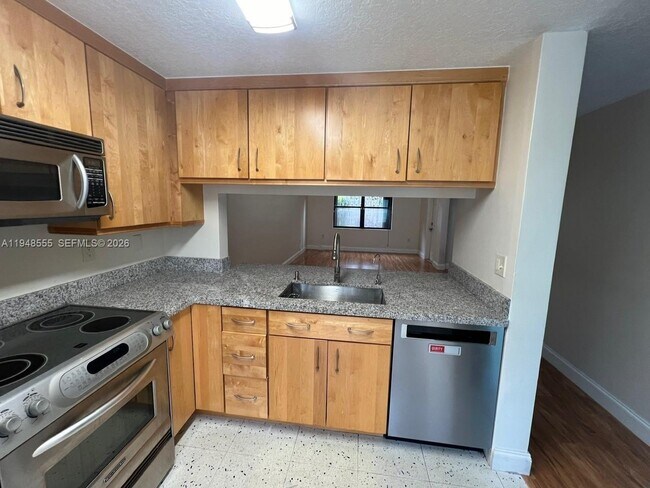 Photo - 252 City View Dr