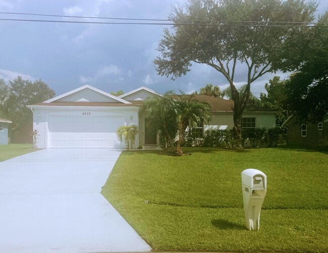 Photo - 2333 SW Wynnewood St Casa