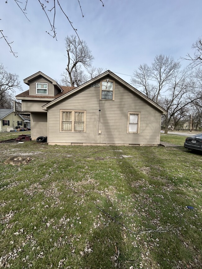 Photo - 61 S 49th St